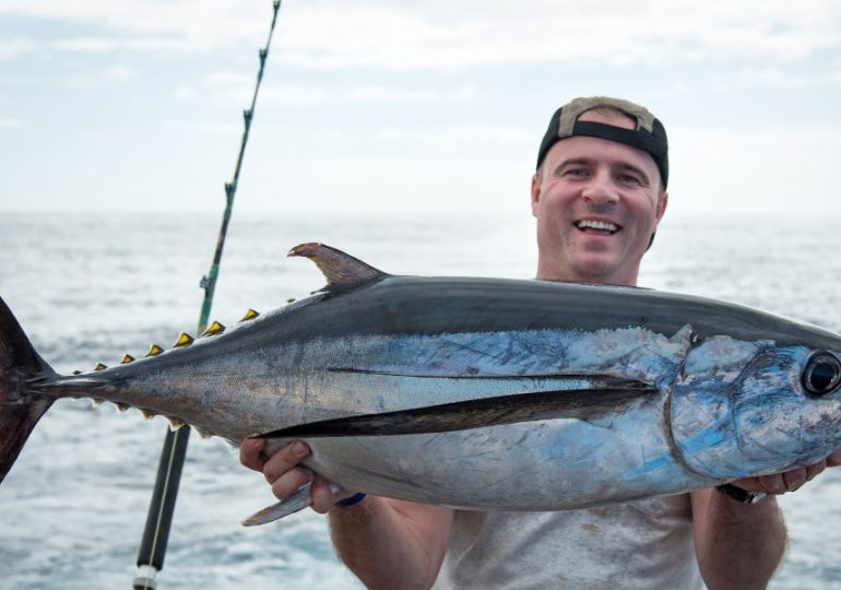 Tuna champions caring for prized catch