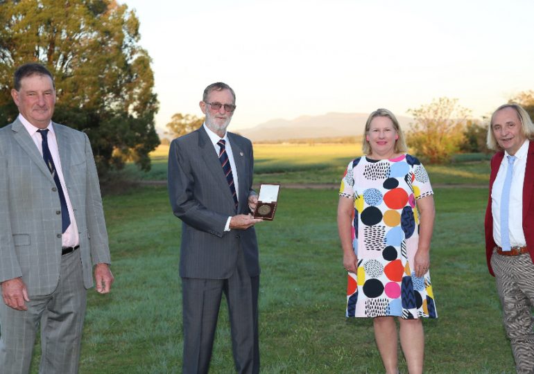 Prominent wheat breeder presented Farrer Memorial Medal